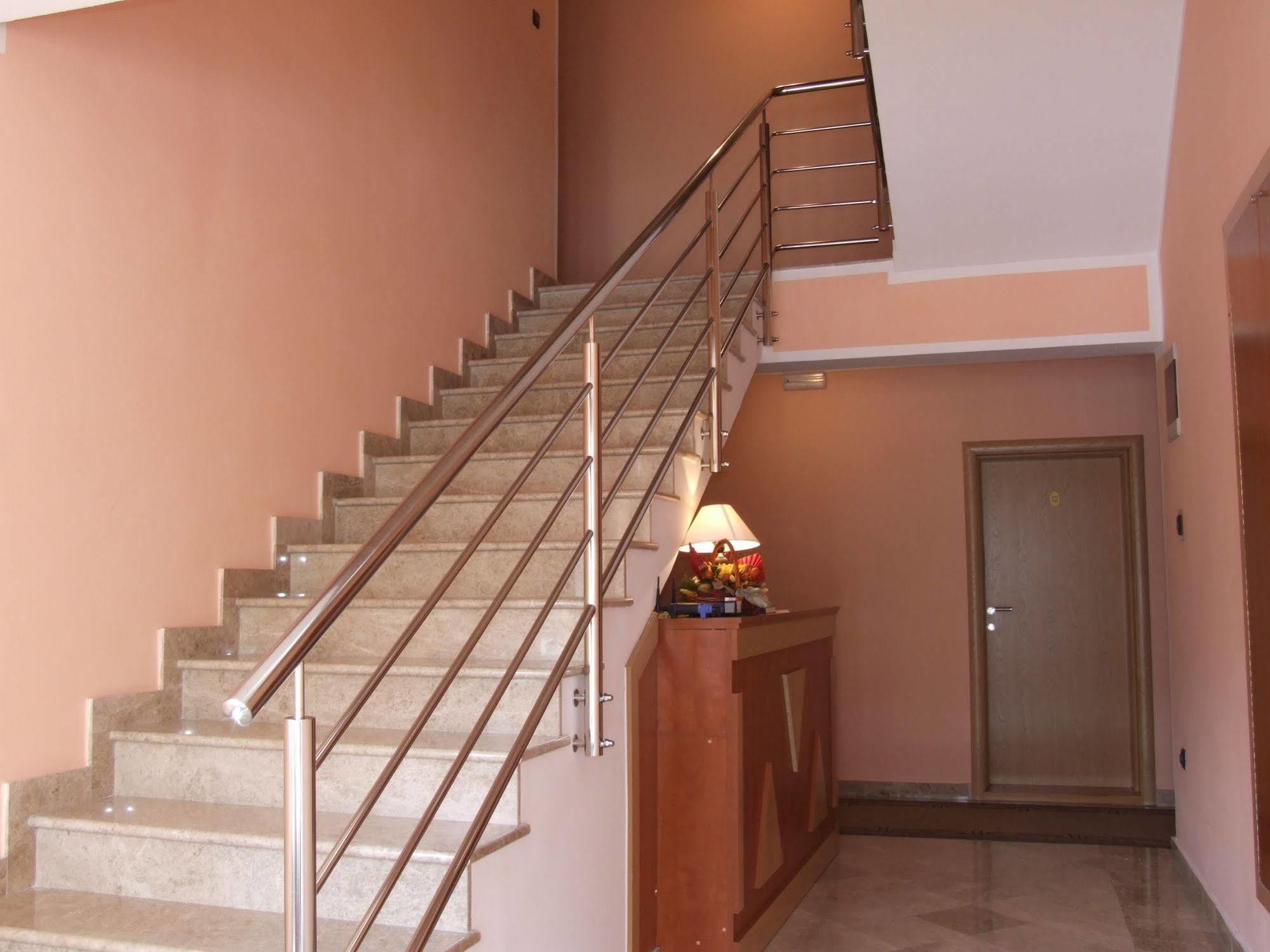 Hotel Viv Trebinje Eksteriør bilde